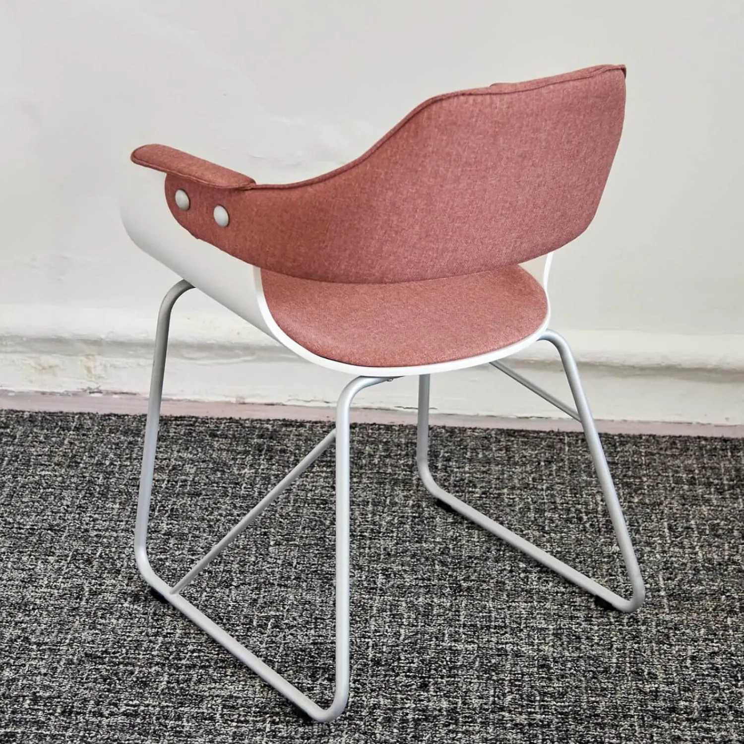 BD Barcelona Stuhlsets|2er Set Armlehnstuhl Showtime Schale Weiß Lackiert Bezug Medley Y10 Pink Gestell Kufen Silber 7035 Mit Armauflagen