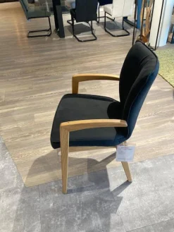 Natura Stuhlsets|4er Set Armlehnstuhl Wilshere Stoff Texel 510 Anthrazit Gestell Massivholz Geölt