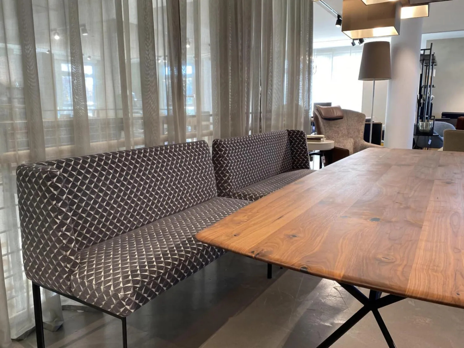 Christine Kröncke Bänke|2er Set Bank Juna Stoff Diamante Grigio Grau Fuß Stahl Schwarz Gepulvert