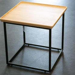 Rolf Benz Couchtische|2-er Set Couchtisch Tischplatte Massiv Eiche Farblos Lackiert Gestell Stahl Lack Matt Verkehrsschwarz RAL 9017 ohne Kissen