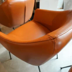 Kebe Stuhlsets|6er Set Esszimmerstuhl Leder Farbe Haselnuss Beine Metall Schwarz Lackiert