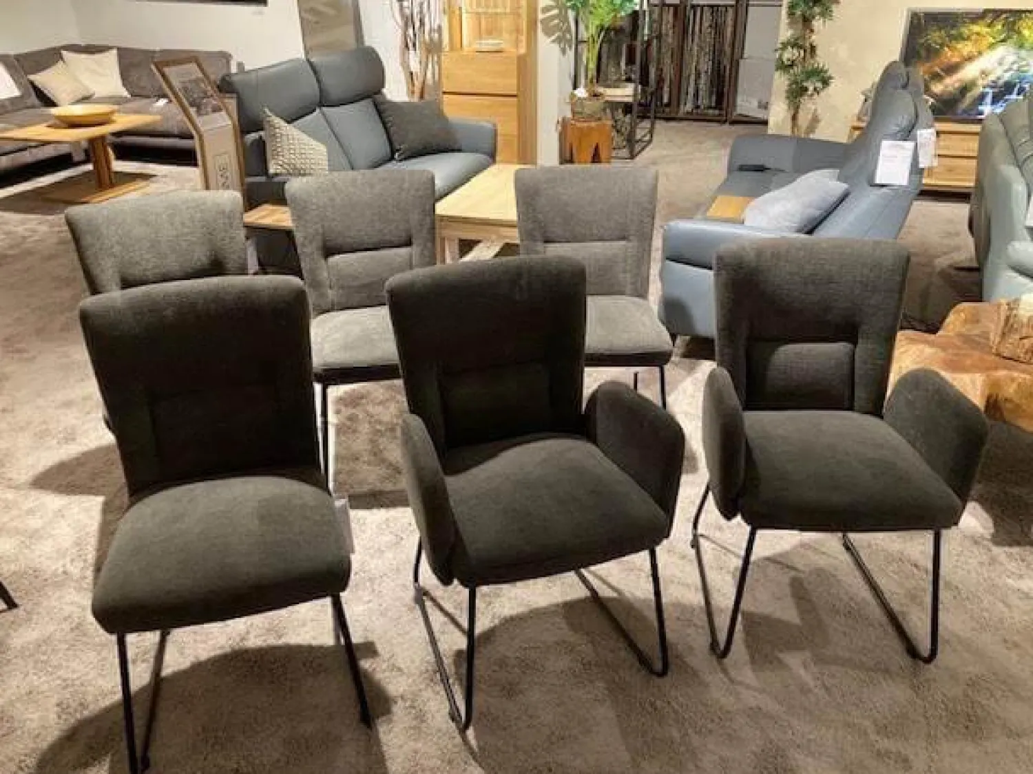 Natura Stuhlsets|6er Set Gainesville Stoff Silent Hunter 361 Anthrazit Gestell Metall Schwarz Pulverbeschichtet