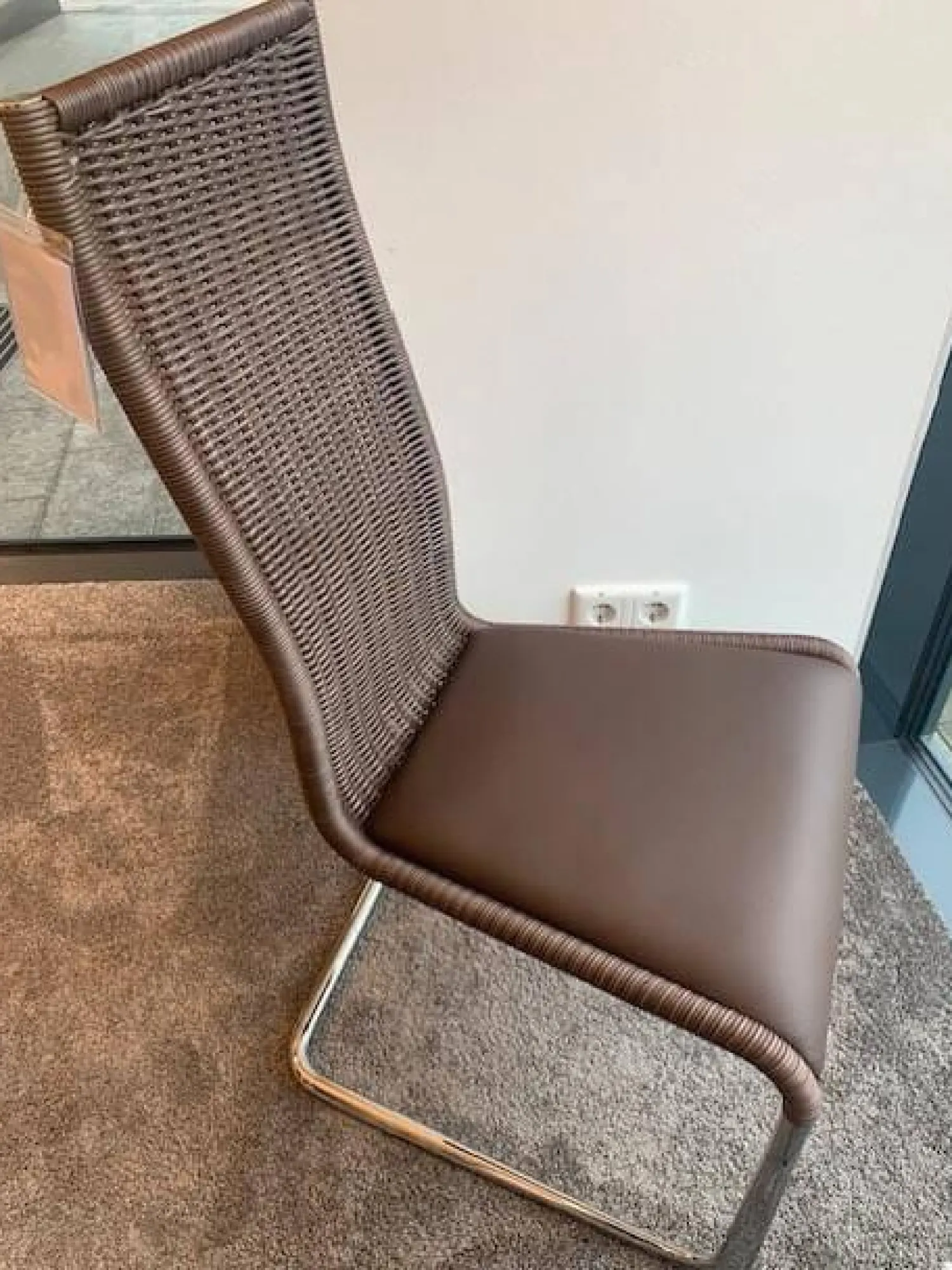 Tecta Stuhlsets|2er Set Kragstuhl B25i Leder Braun Gestell Verchromt