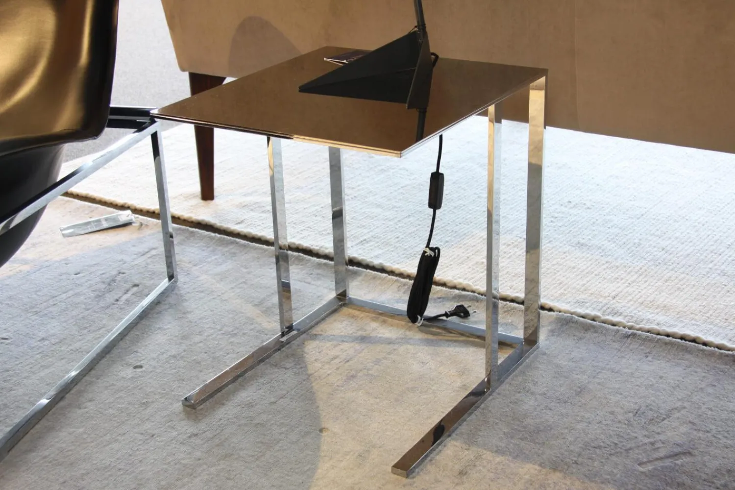 B&B Italia Loungesessel|2-er Set Loungesessel Mart Leder Schwarz Matt und Beistelltisch Simplice