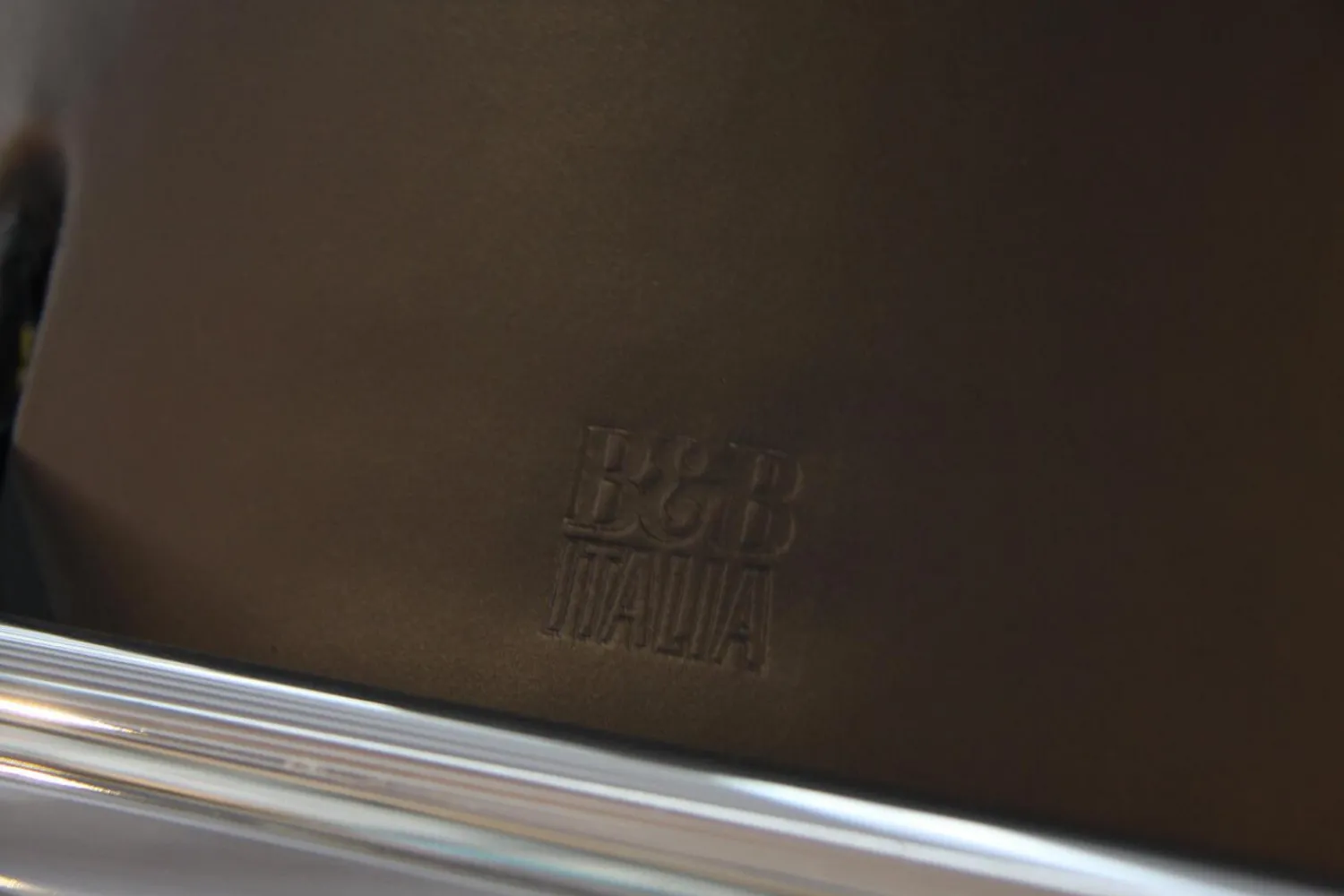 B&B Italia Loungesessel|2-er Set Loungesessel Mart Leder Schwarz Matt und Beistelltisch Simplice