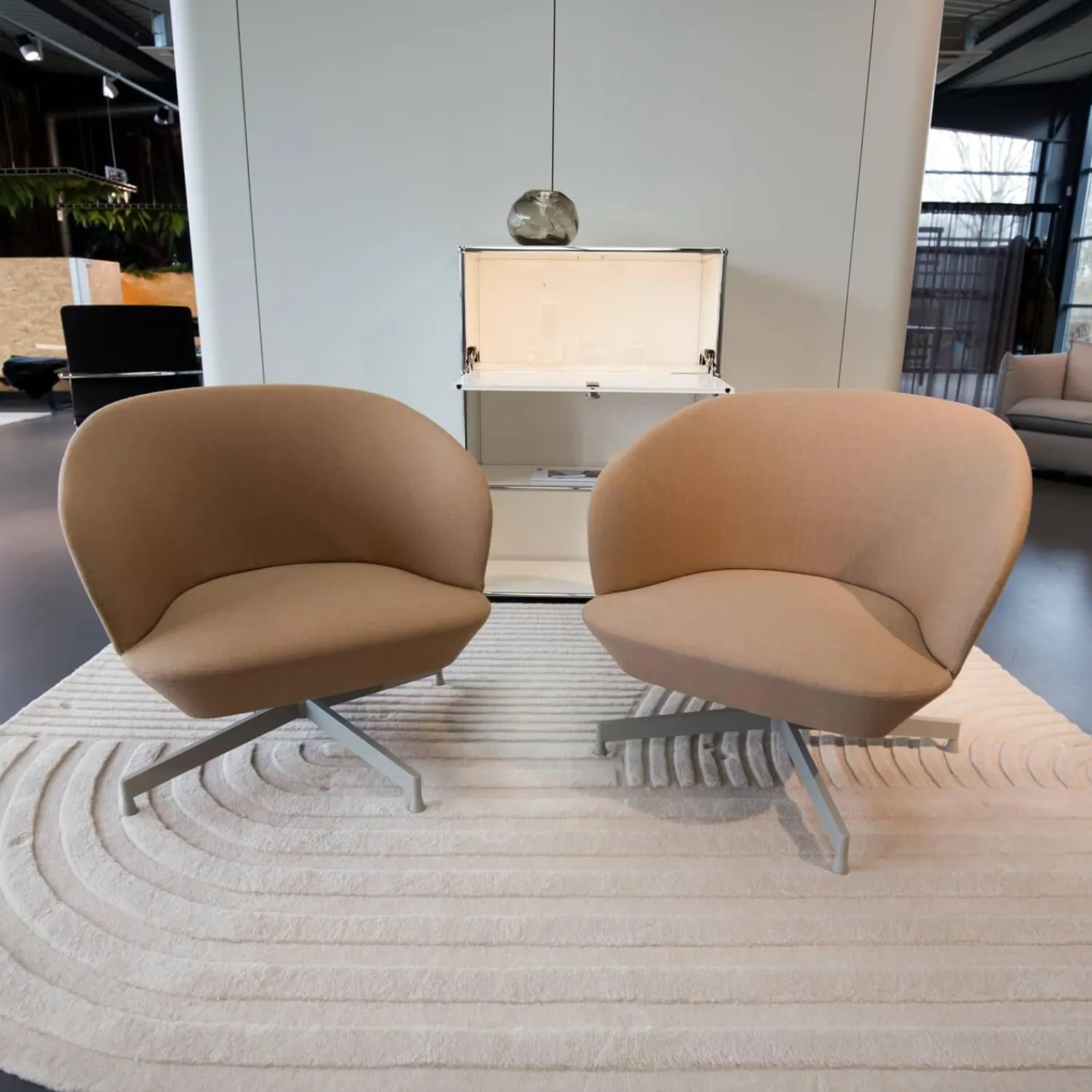 Muuto Loungesessel|2er Set Loungestühle Oslo Stoff Geformter PU Schaum Mit Stahl Und Holzrahmen Beige Gestell Stahl