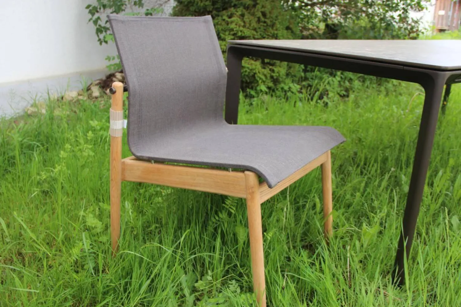 Gloster Gartenstühle|6er Set Outdoor Stuhl Sway Bespannung Java Sepia Natural Grau Rahmen Teakholz Mit Pulverbeschichtetem Aluminium Und Edelstahl Ohne Tisch