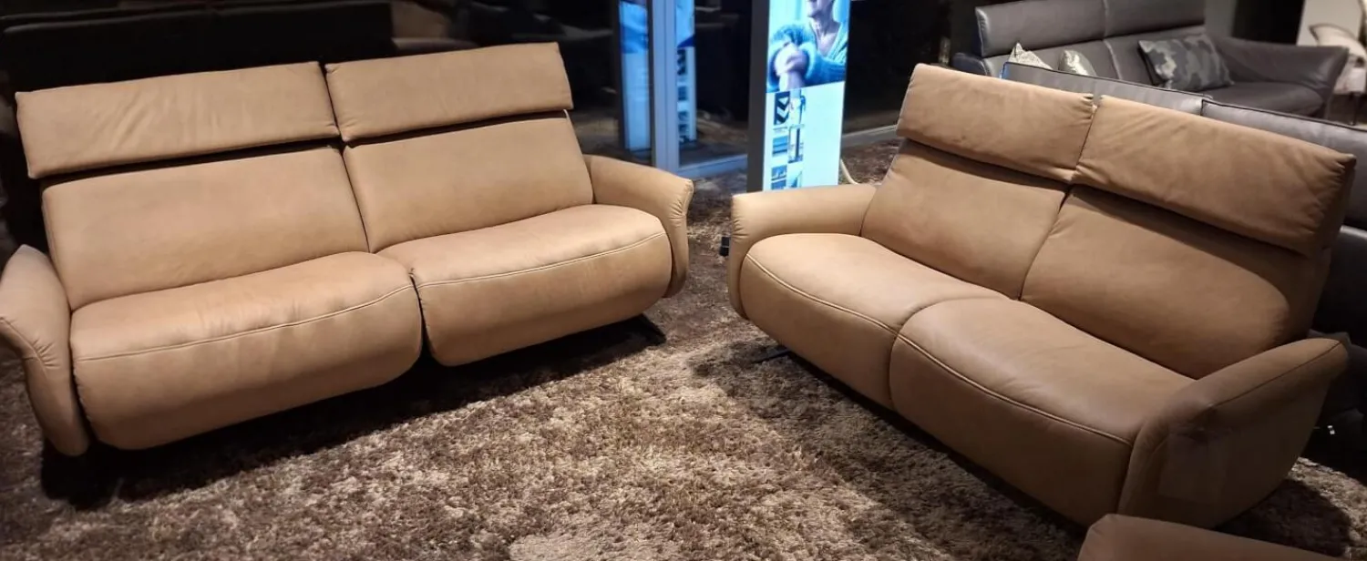 himolla Polstergruppen|2er Set Sofa 4151 Leder 27 Leonessa Desert Beige Metallkufe Anthrazit Mit Motorischer Wall Free Funktion Ohne Dekokissen