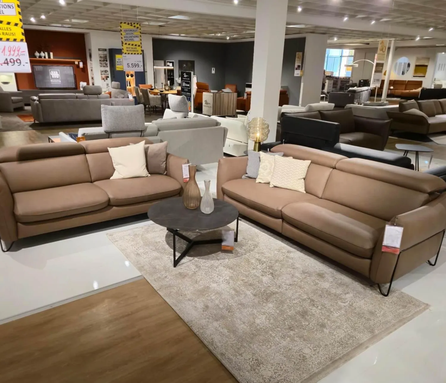 Calia Italia Polstergruppen|2er Set Sofa Confetto Leder Nature Terra 74 Braun Metallfuß Schwarz Matt Mit Relaxfunktion Und Kissen