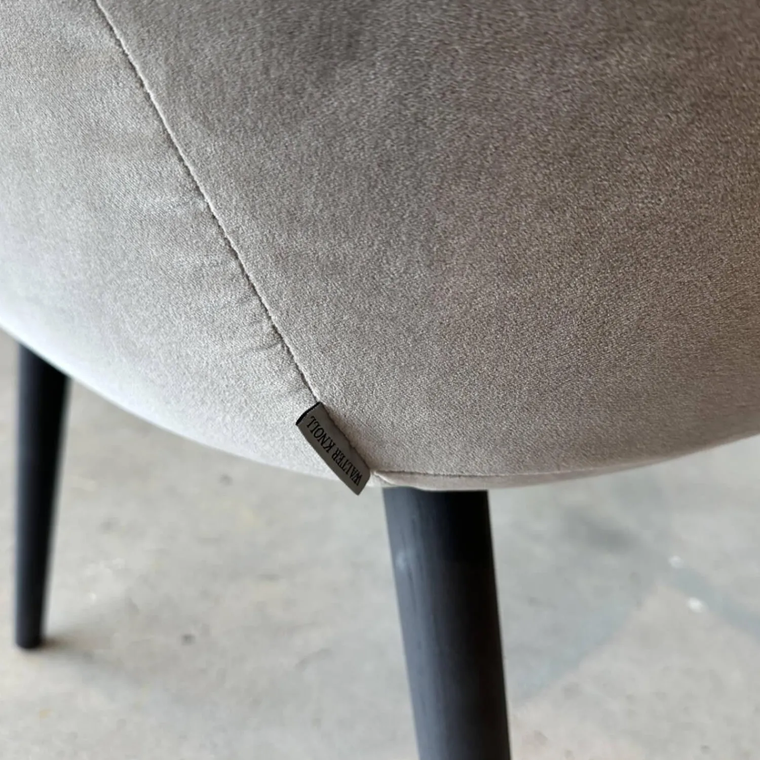 Walter Knoll Stuhlsets|2er Set Stuhl 1375 Stoff Harald 2 Mineral 242 Grau Füße Eiche Geflammt Geölt Mit Kunststoffgleitern