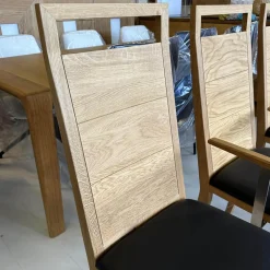 Scholtissek Stuhlsets|4er Set Stuhl Artus Leder Genua 0500 Schwarz Gestell Knorrige Eiche Natur Geölt