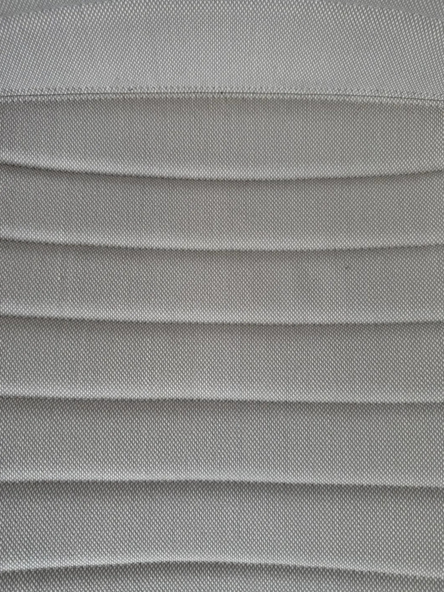 Arper Stuhlsets|2er Set Stuhl Catifa 46 Stoff Kvadrat Steellcut Trio 105 Grau Gestell Eiche Natur L22