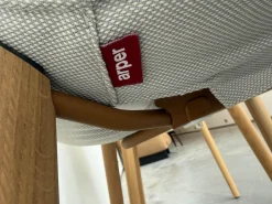 Arper Stuhlsets|2er Set Stuhl Catifa 46 Stoff Kvadrat Steellcut Trio 105 Grau Gestell Eiche Natur L22