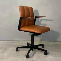 Walter Knoll Bürostühle|Stuhlsets|4er Set Stuhl Leadchair Management Leder Napoli Cognac Braun Gestell Schwarz Matt Pulverbeschichtet Füße Rollen Schwarz