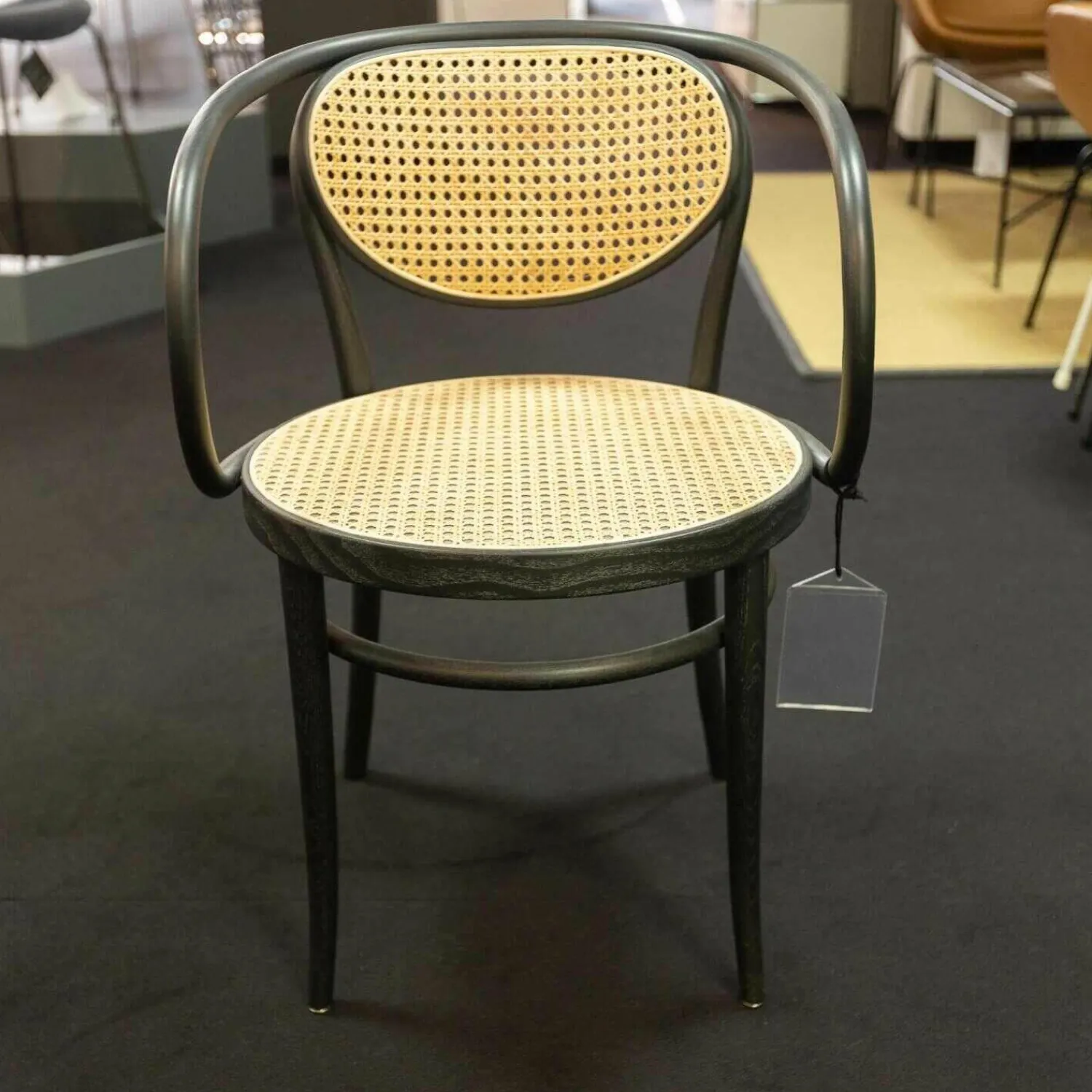 Thonet Stuhlsets|3-er Set Stuhl 210R Pure Rohrgeflecht Mit Verstärkungsgewebe Untergestell Esche Schwarz Lackiert