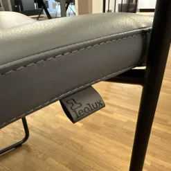 Leolux Stuhlsets|4er Set Stuhl Talos Bezug Leder Ceras 3190 Dew Blau Armlehne Eiche M4500 Pine Grey Grau Matt Gestell Epoxy E2200 Nuit Schwarz