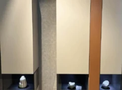 Hülsta Vitrinen & Highboards|2er Set Vitrine Neo Lack Seidengrau Und Braun Mit Offenen Glasfächern