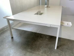 Vitra Schreibtische & Sekretäre|4er-Arbeitsplatz WorKit Melamin Softlight