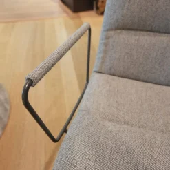 KFF Stuhlsets|6er-Set Armlehnstuhl Arva Light Bezug Stoff Hallingdal 116 Grau Drahtkufengestell Eisenblank Einschichtlack