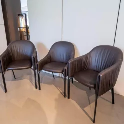 Freifrau Stuhlsets|3er-Set Armlehnstuhl Celine Leder Sahara Canelo 60015 Braun Gestell Stahl Schwarz