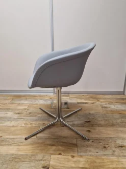 Arper Stuhlsets|6er-Set Armlehnstuhl Duna 02 Kunstleder Valencia Spradling VL04.045 Grau Spinnenfuß Cro Stahl Verchromt Drehbar