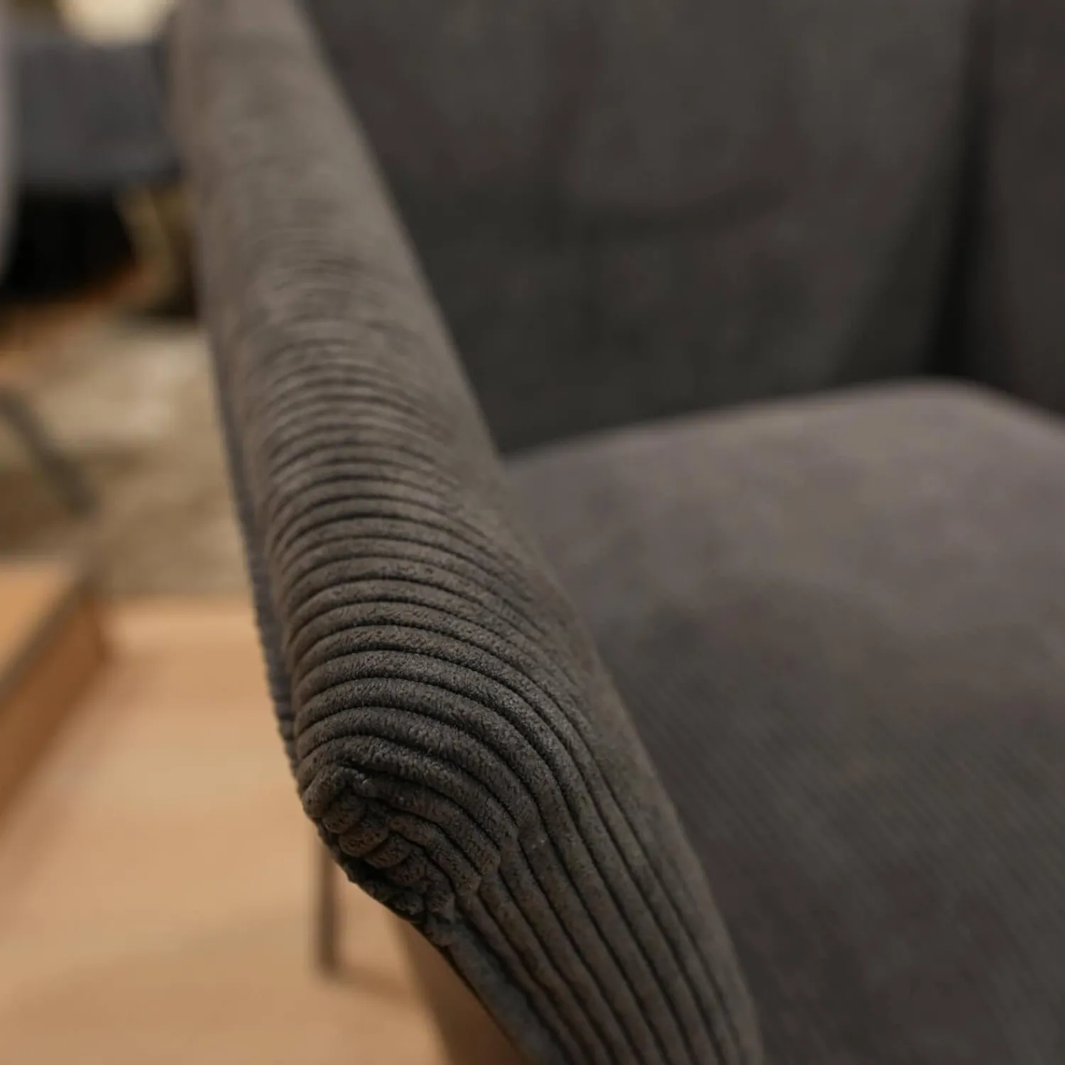 KFF Stuhlsets|4er-Set Armlehnstuhl Milo Bezug Innen Stoff Lisboa 1 Grau Außen Leder Glove Schwarz Gestell Struktur Anthrazit