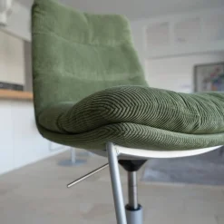 KFF Barhocker & Barstühle|3er-Set Barhocker Arva Stoff Lisboa 24 Grün Säulengestell Runde Bodenplatte Struktur Schwarz M02 Silber Drehbar Mit Höhenverstellung