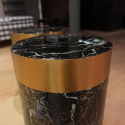 Eichholtz Beistelltische|2er-Set Beistelltisch Caron Schwarzer Kunstmarmor Mit Gebürstetem Messing Finish