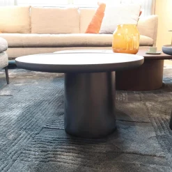 Molteni & C Beistelltische|2er-Set Beistelltisch Louisa Mit Zwei Tischplatten Und Zwei Tischfüßen Zement Asche Grau Gestell Zinnfarbig