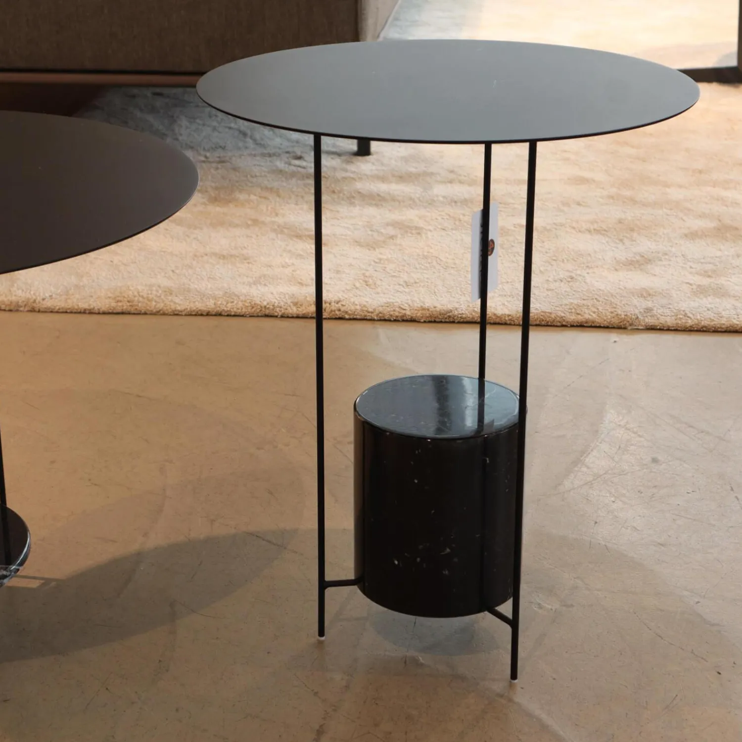 Molteni & C Beistelltische|2er-Set Beistelltisch Panna Cotta Stahlbech Schwarz Lackiert Marmor Marquina Schwarz