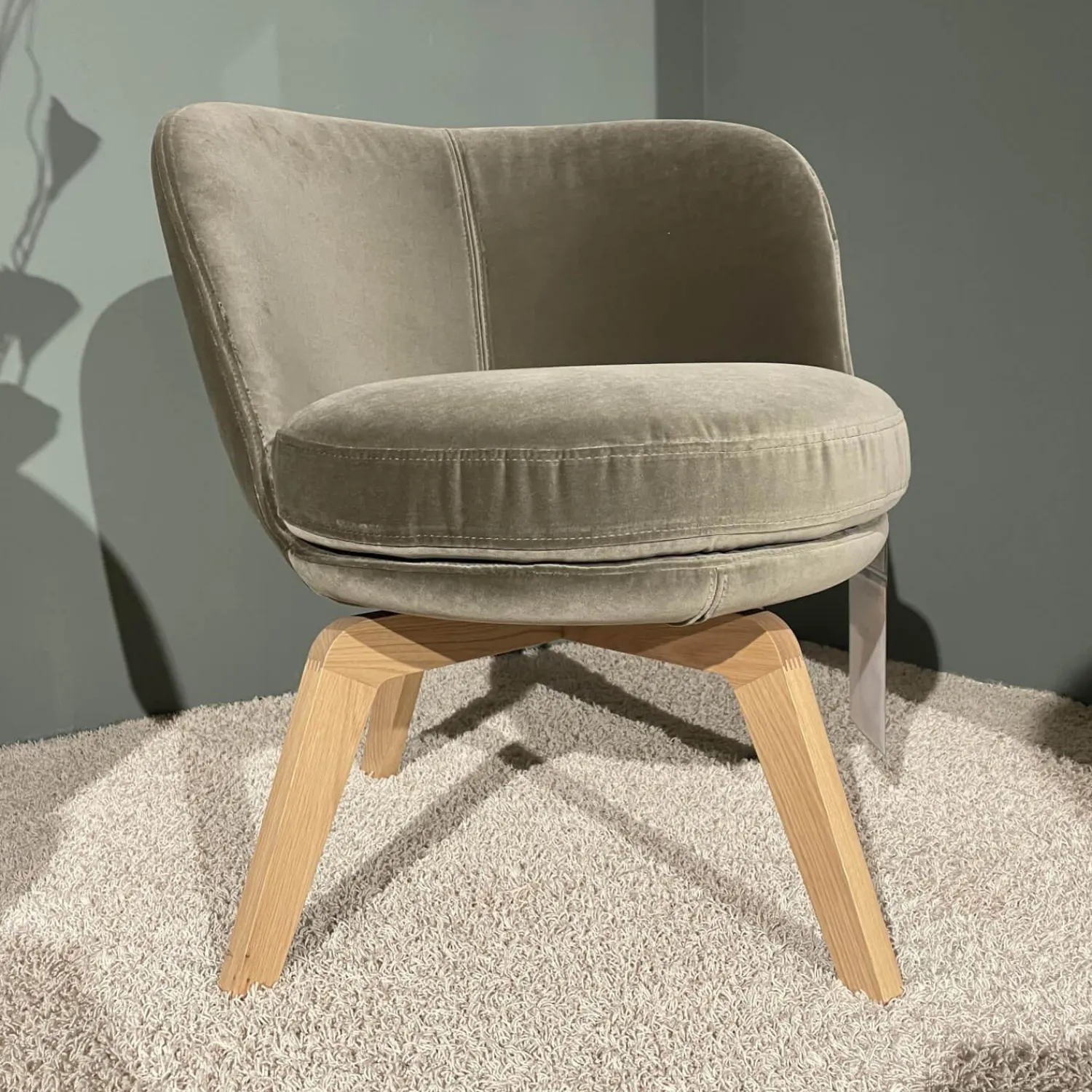 Rolf Benz Stuhlsets|2er-Set Club-Sessel 562 Stoff 18.222 Beigegrau Vierfuß Holz Massiv H98 Eiche