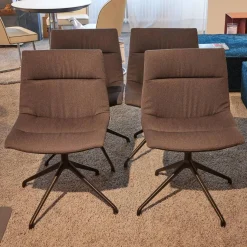 Girsberger Stuhlsets|4er-Set Drehstuhl Marel Bezug Arco Lanoso 01566 Braun 4-Sternfuß Drehbar Schwarz