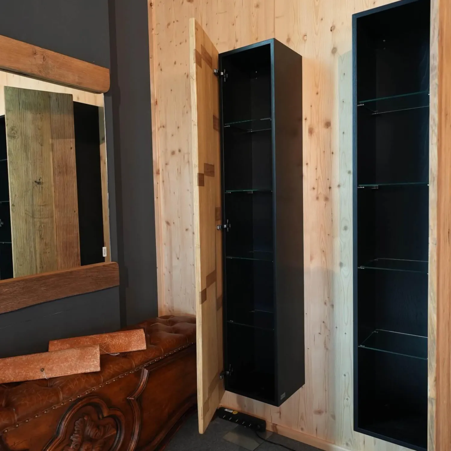 Nature Design Regale|2er-Set Hängeschrank NDE 3 Eiche Recyceltes Altholz Korpus Schwarz