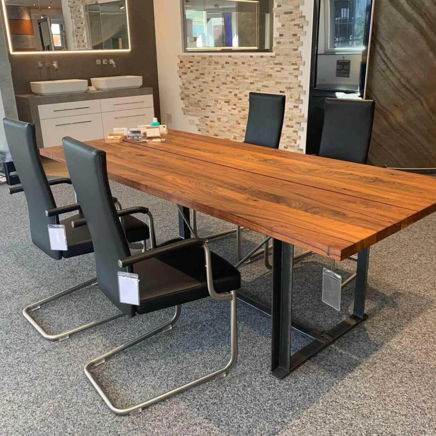 Tecta Stuhlsets|4er-Set Kragstuhl D26 1 PE Leder Schwarz Gestell Tube Aplati