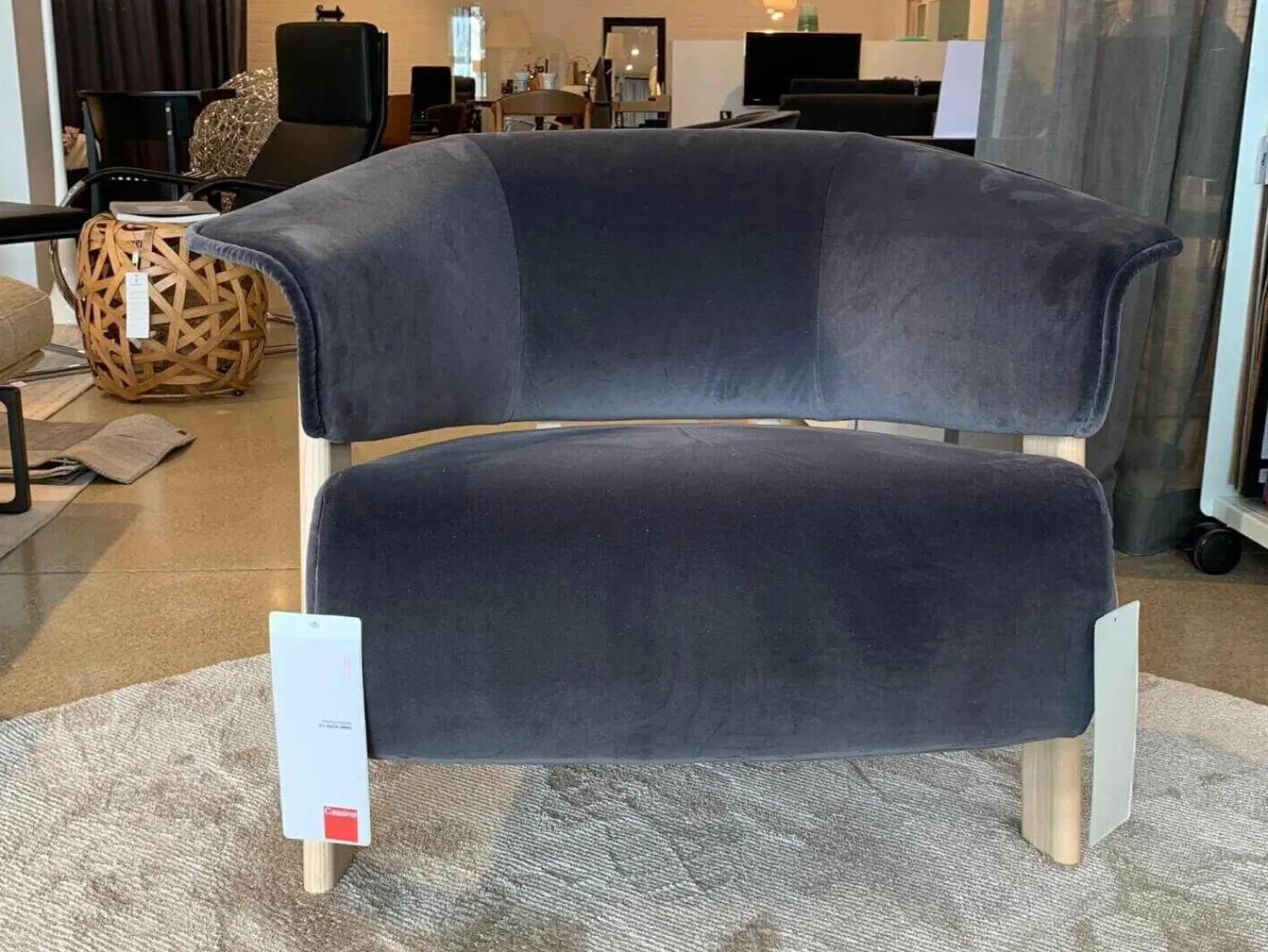 Cassina Stuhlsets|2er-Set Sessel 571 Back Wing Stoffgruppe 0 Velours Grau (auch als Einzelstück zu verkaufen)