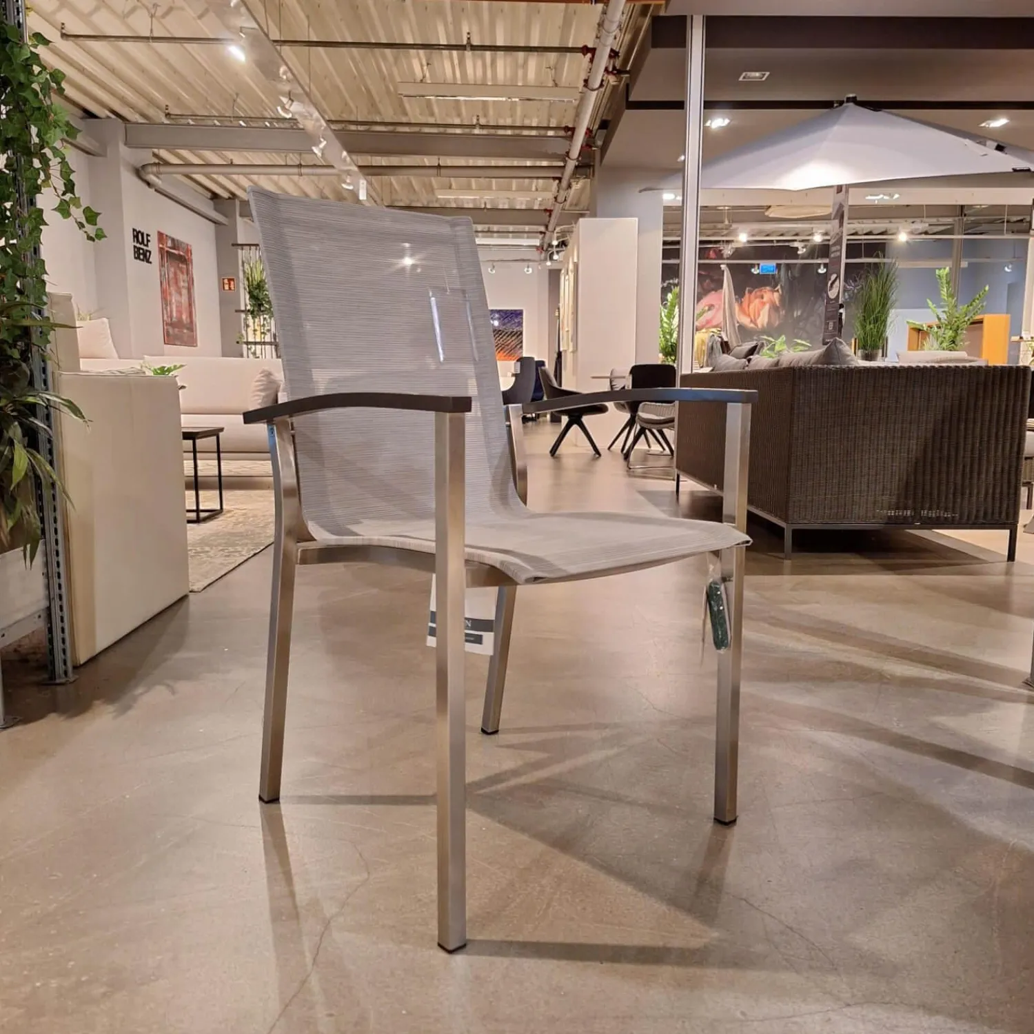 Stern Gartenstühle|Stuhlsets|8er-Set Stapelsessel Evoee Bezug Textilen Silber Gestell Edelstahl Armlehnen Aluminium Anthrazit