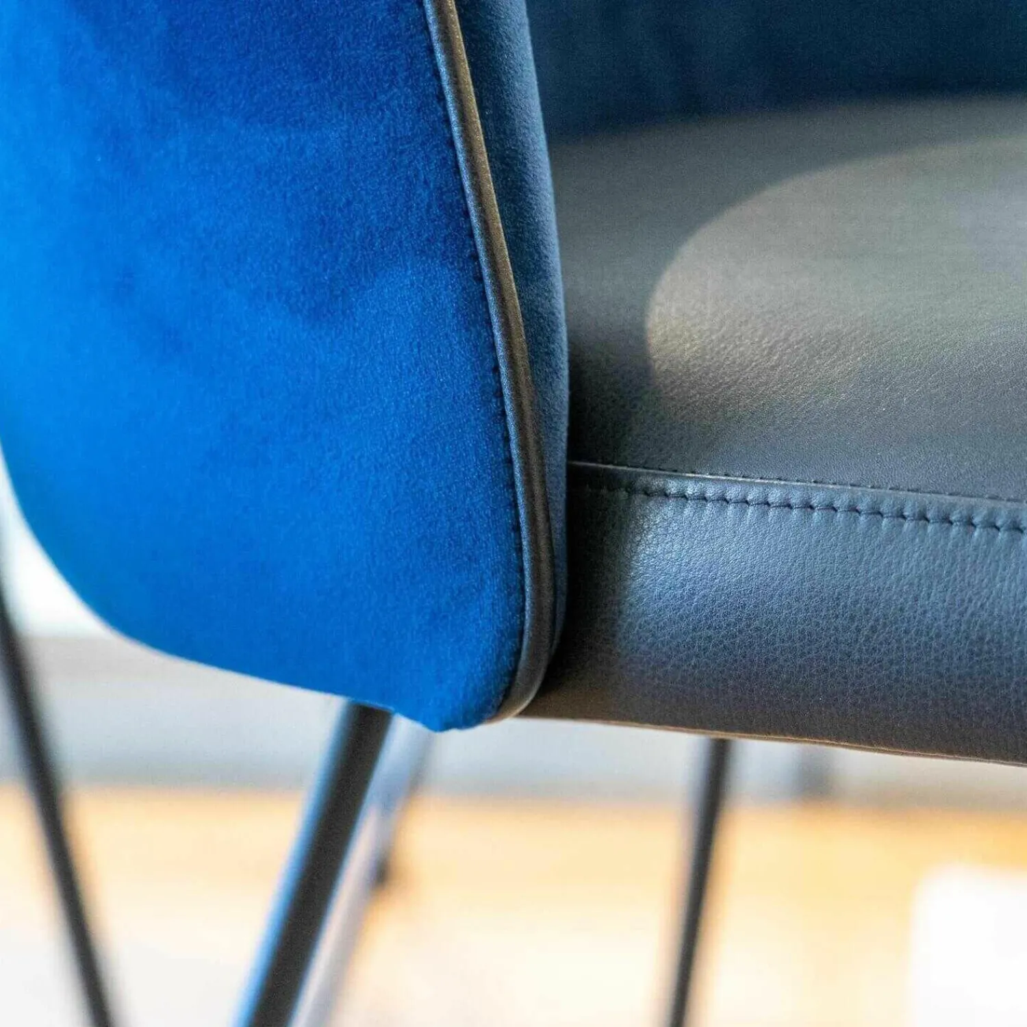 KFF Stuhlsets|4er-Set Stühle Gaia Leder Loft Vulcano 270 Stoff Seven Navy Blau