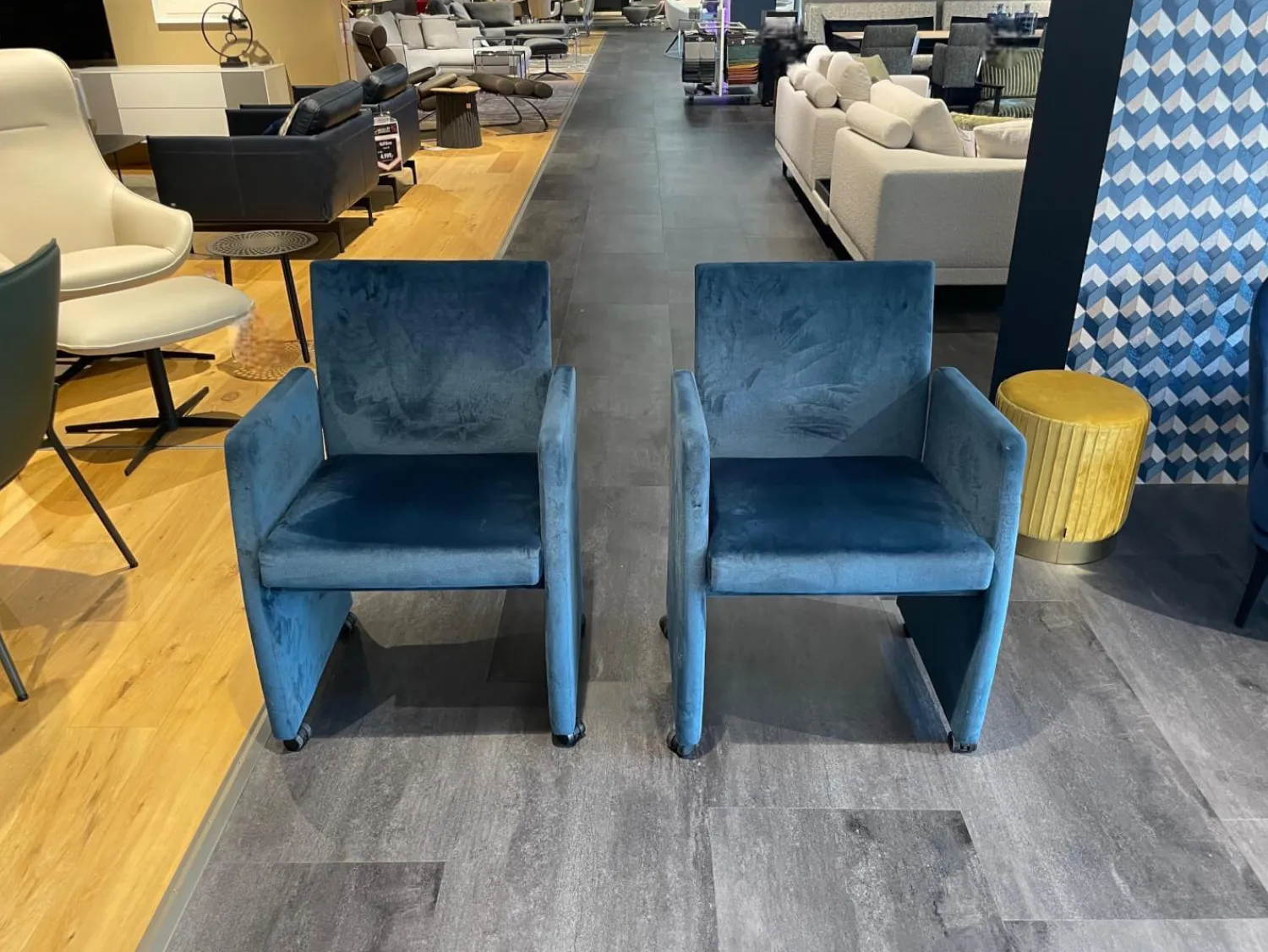 Bacher Stuhlsets|2er-Set Stuhl Brandon A Stoff Royalblue Blau Rahmen Lack Matt Schwarz Mit Doppelrollen Schwarz