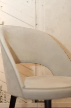 Baxter Stuhlsets|4er-Set Stuhl Colette Bezug Leder Kashmir Nuage Hellgrau Gestell Buche Wengefarben Gebeizt