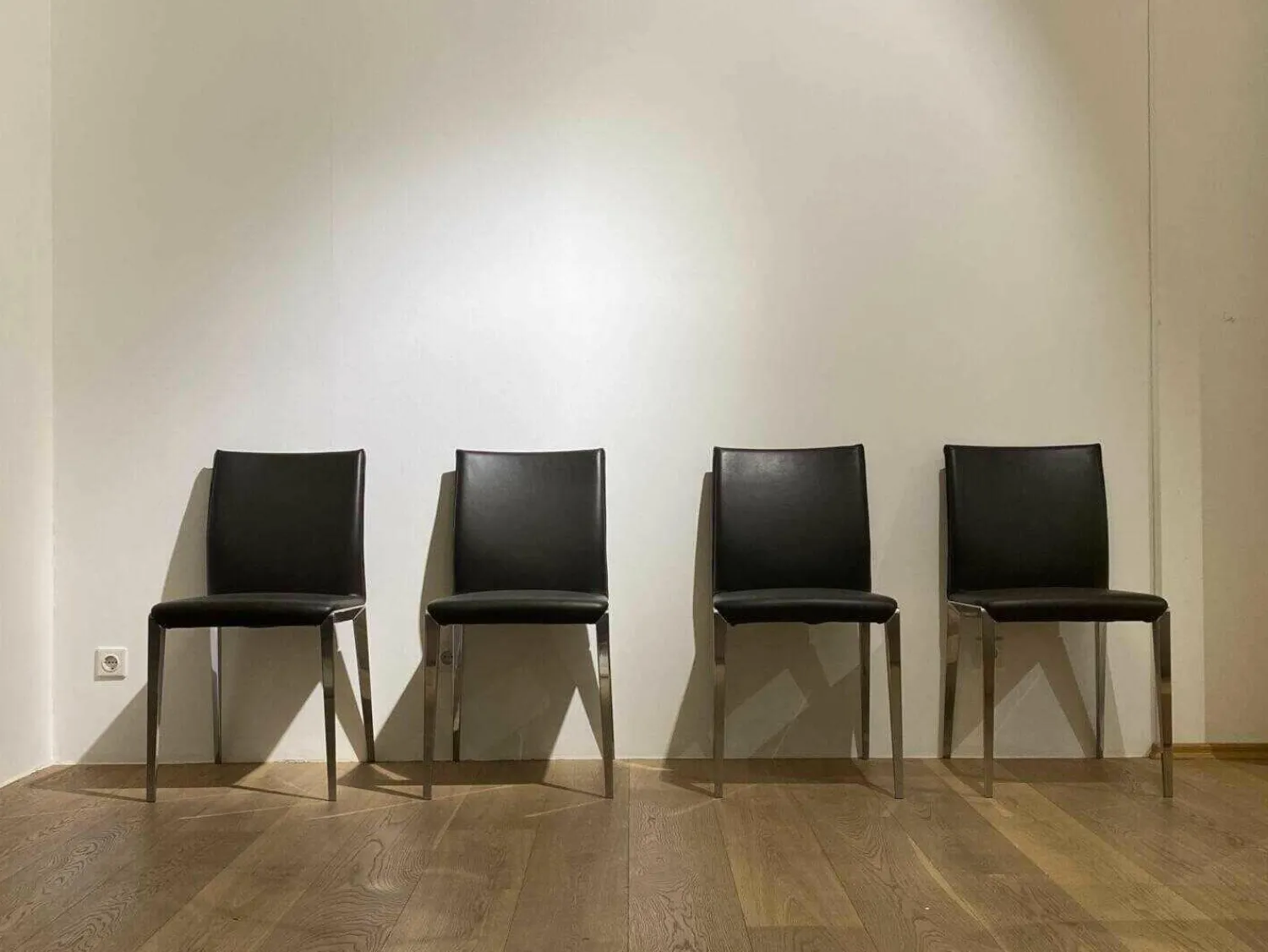 Molteni & C Stuhlsets|4er-Set Stuhl Dart Leder Braun Mocca Gestell Aluminiumdruckguss Hochglanz