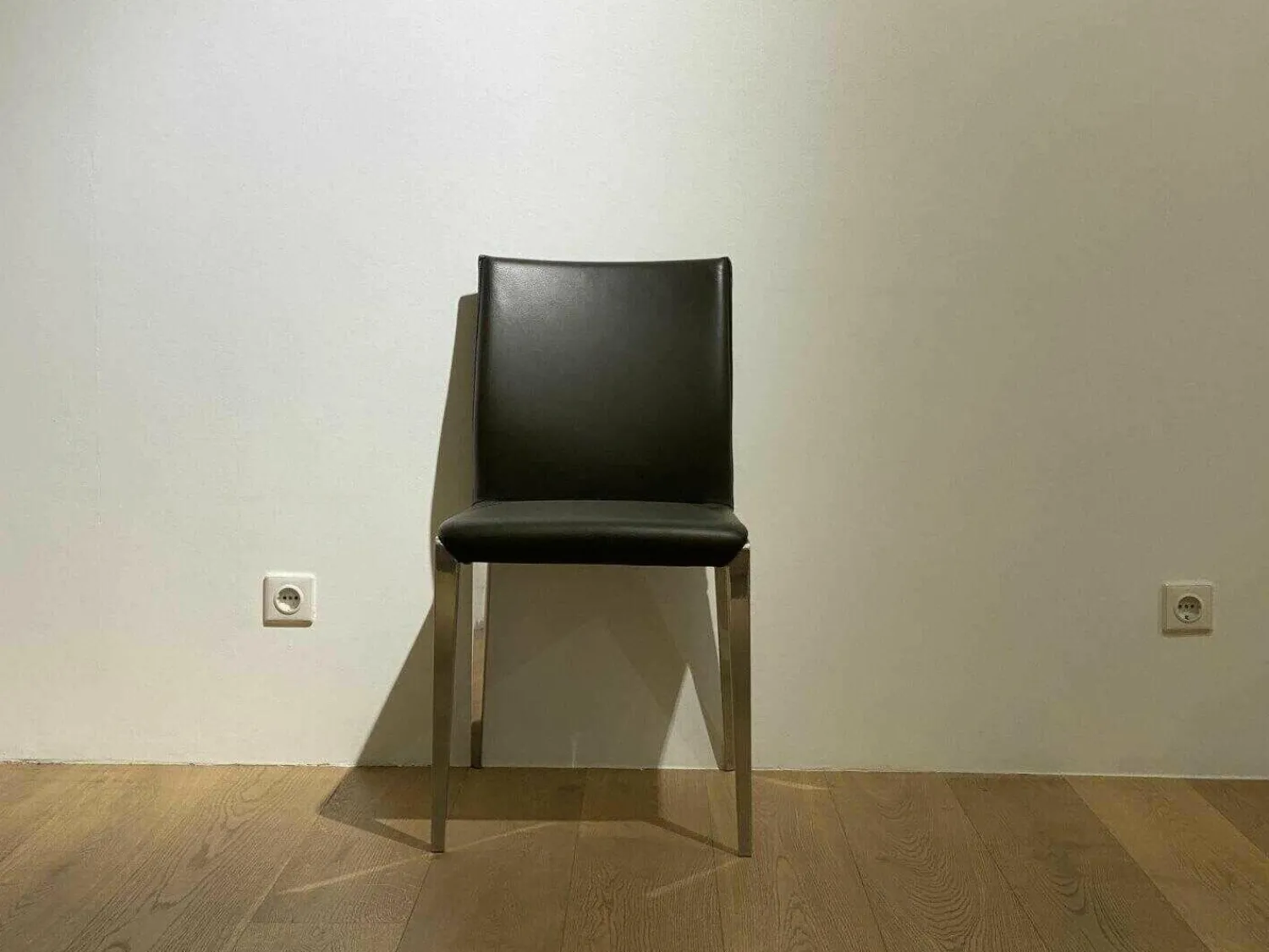 Molteni & C Stuhlsets|4er-Set Stuhl Dart Leder Braun Mocca Gestell Aluminiumdruckguss Hochglanz