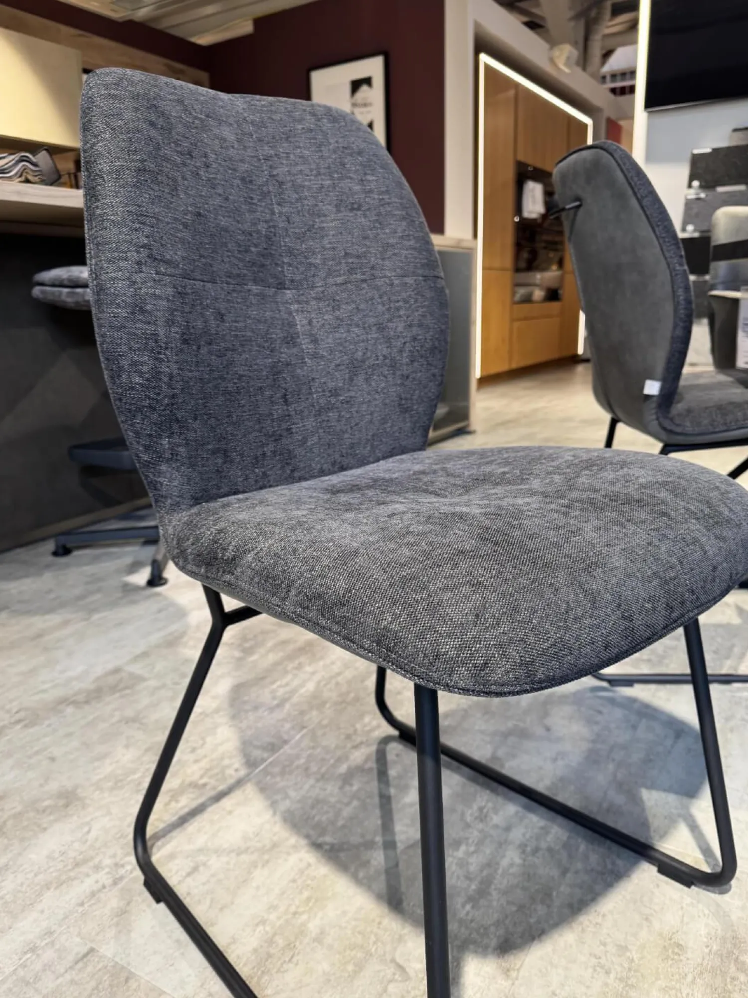 Global Stuhlsets|6er-Set Stuhl Dinner Stoff Microfaser Ledo Grau Gestell 1x Stativ Drehbar Metall Schwarz 1x Stativ Fest Metall Schwarz Und 4x Kufen Eisen Schwarz