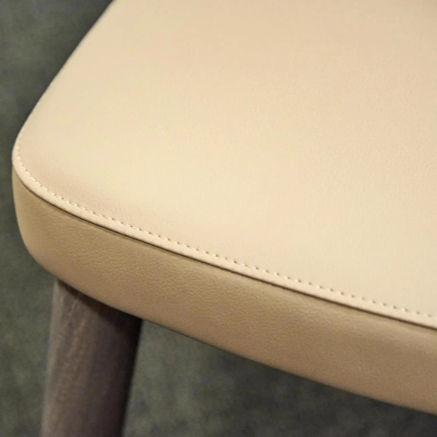 San Giacomo Stuhlsets|4er-Set Stuhl Eva Kunstleder A Farbe Talpa Beige Füße Eiche Grigio ohne Armlehne