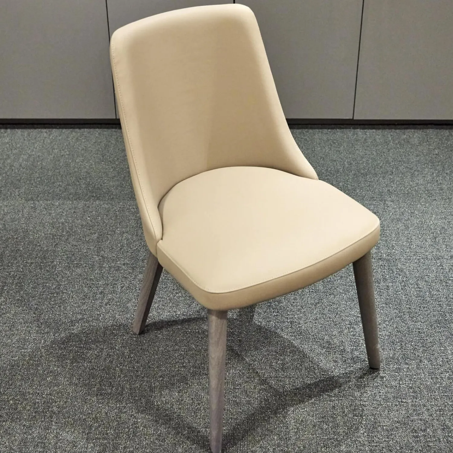 San Giacomo Stuhlsets|4er-Set Stuhl Eva Kunstleder A Farbe Talpa Beige Füße Eiche Grigio ohne Armlehne