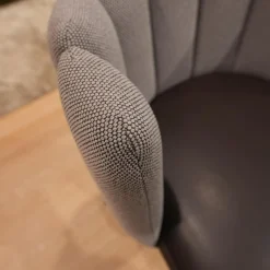 KFF Stuhlsets|6er-Set Stuhl Gaia Bezug Sitz Leder Sauvage Moro Schwarz Rücken Stoff Rohi Opera Fango Grau Metallgestell Schwarz