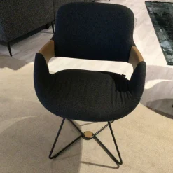 Hartmann Stuhlsets|4er-Set Stuhl Harta Stoff Mittelgrau Kerneiche Umato Drahtgestell Schwarz