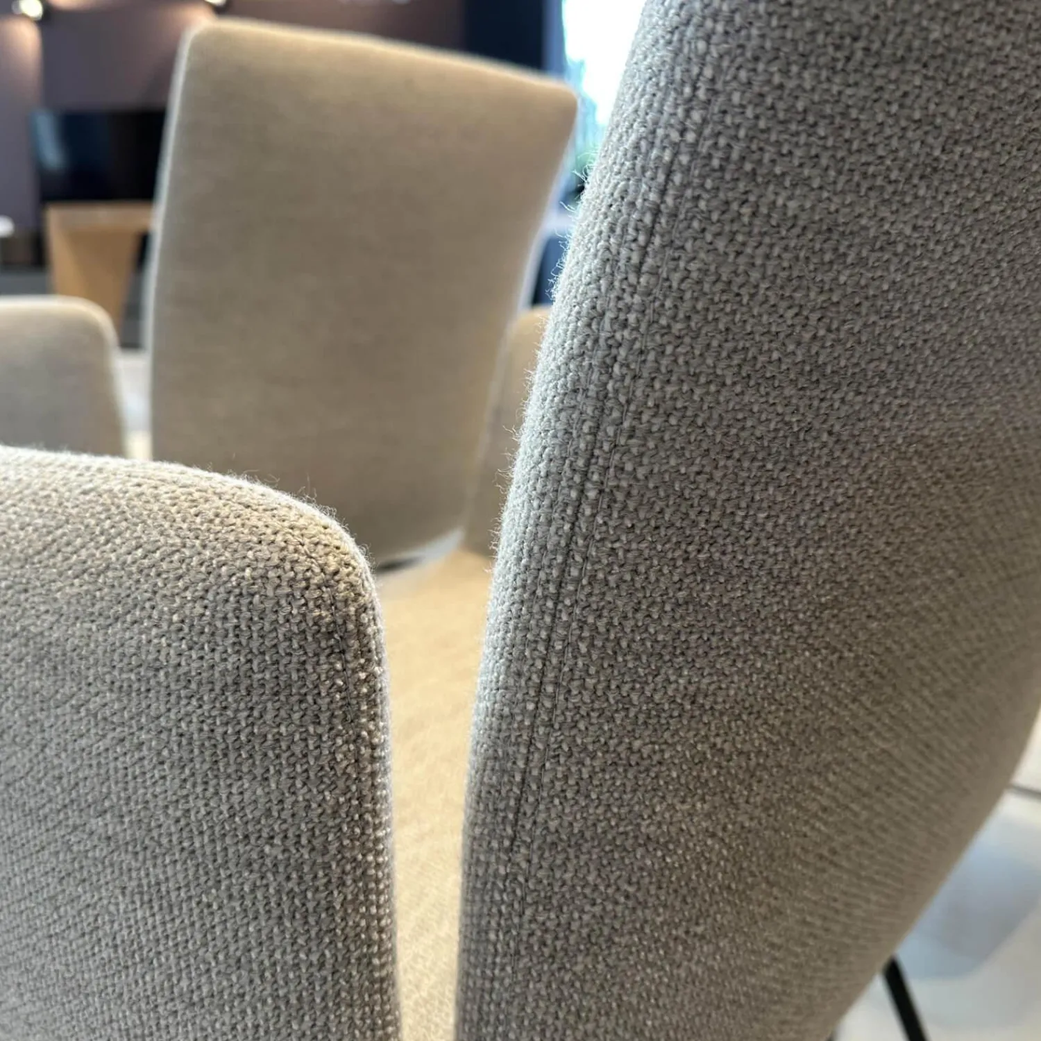 COR Stuhlsets|3er-Set Stuhl Jalis Stoff 8081 Muschel Grau Gestell Schwarz