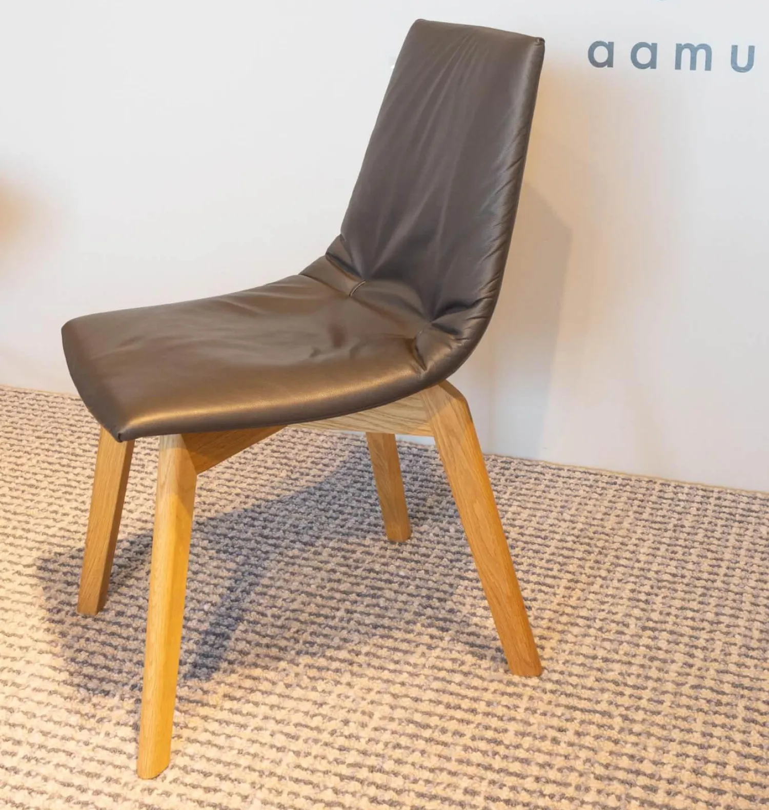 Team 7 Stuhlsets|4er-Set Stuhl Lui Leder L1 Schwarzbraun Gestell Eiche Naturöl