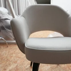 Knoll International Stuhlsets|6er-Set Stuhl Saarinen Kollektion Relax Bezug Stoff Dream 201DR Ivory Creme Stuhlbeine Eiche Ebenholz Gebeizt