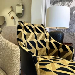 Bielefelder Werkstätten Stuhlsets|2er-Set Stuhl Saloni Stoff Jim Thompson Syncopation Topaz Schwarz Gold Rücken Leder Provonce Schwarz Fuß Nussbaum Geölt